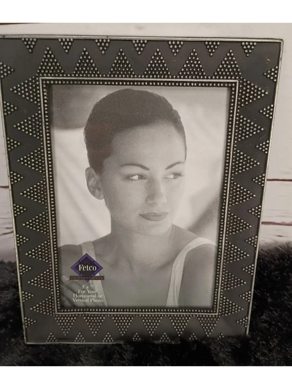 Fetco International Black & Silver 5x7 Photo Frame With Zigzag Beaded Pattern Ho
